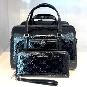 Michael Kors Jet Set MD Debossed Duffel Crossbody Bag & Matching Wallet Black